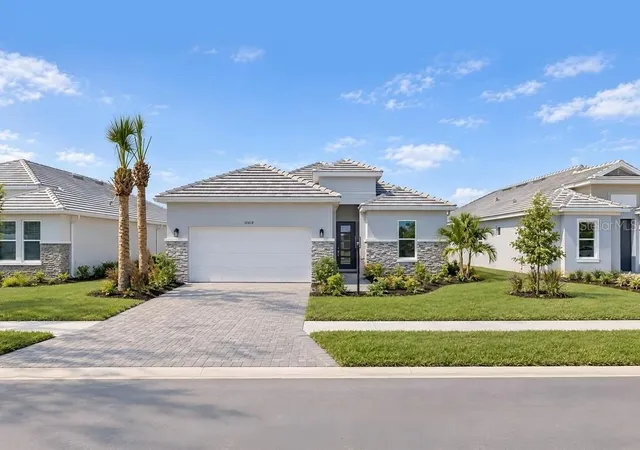 Single family home for sale at 10418 Morning Mist Ln, SARASOTA, FL 34241 | MLS# A4692803