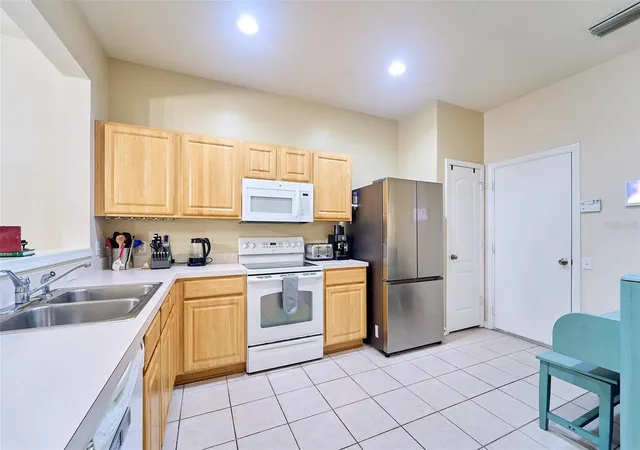 2nd image of 5014 Pond Ridge Rd, Riverview, FL 33578 | MLS# TB8505998