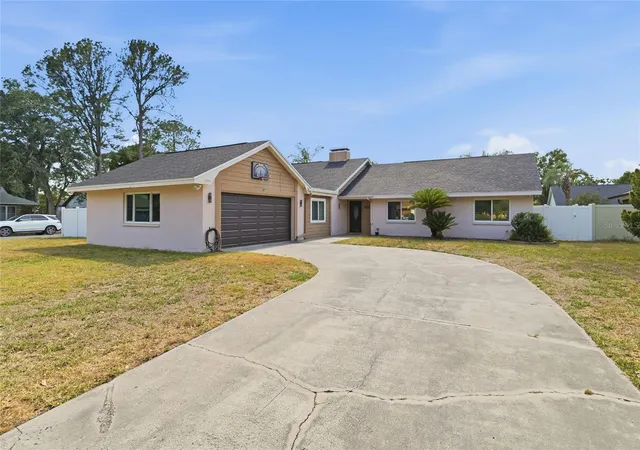 2nd image of 11807 Nicklaus Cir, Tampa, FL 33624 | MLS# TB8506009