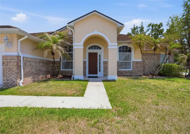 Photo 3 of Single family home for sale at 2415 Timothy Ln, Kissimmee, FL 34743 | MLS# S5149404 | Listing updated on 2026-08-26
