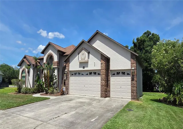 Photo 3 of Single family home for sale at 3904 Hidden Spring Pl, Valrico, FL 33596 | MLS# L4961713 | Listing updated on 2026-10-04