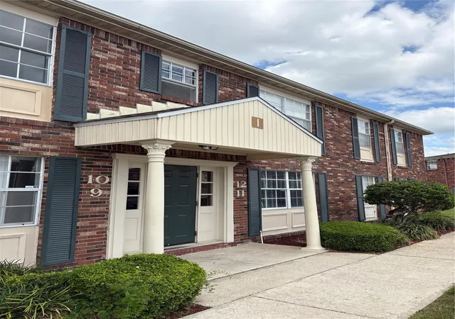Photo 1 of Condo for sale at 1920 E EDGEWOOD DRIVE #I 10, Lakeland, FL 33803 | MLS# O6405576 | Listing updated on 2026-10-07