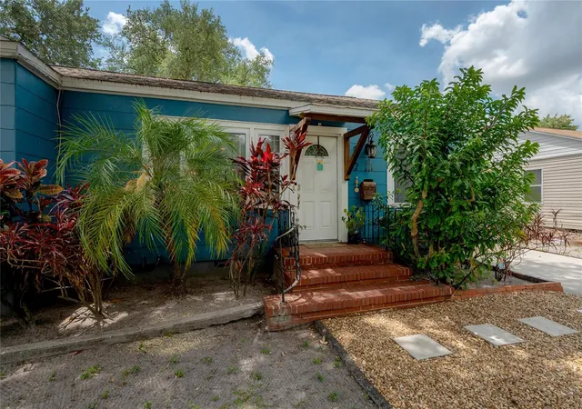 5th image of 912 Cornelius Ave, Tampa, FL 33603 | MLS# TB8506044