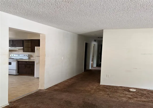 5th image of 1106 Milner Dr W, Lakeland, FL 33810 | MLS# P4938661