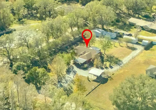 Photo 1 of Single family home for sale at 5201 Pless Rd, Plant City, FL 33565 | MLS# TB8506058 | Listing updated on 2026-06-29