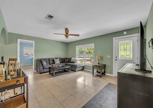 Homes for sale in Osteen, FL | 430 Cypress Isles Rd, Osteen, FL 32764 | MLS# O6405591