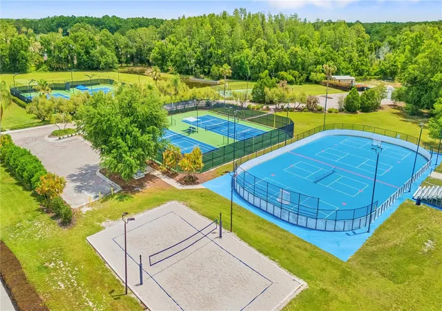 Photo 100 of Single family home for sale at 10603 Cayman Isle Ct, TAMPA, FL 33647 | MLS# TB8506068 | Listing updated on 2026-09-27