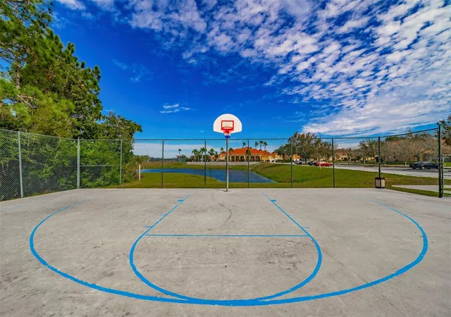 Homes for sale in Poinciana, FL | 572 Bay Leaf Dr, Poinciana, FL 34759 | MLS# O6405641