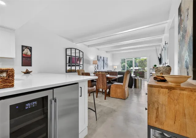 5th image of 101 N Grandview St #1, Mount Dora, FL 32757 | MLS# G5112046