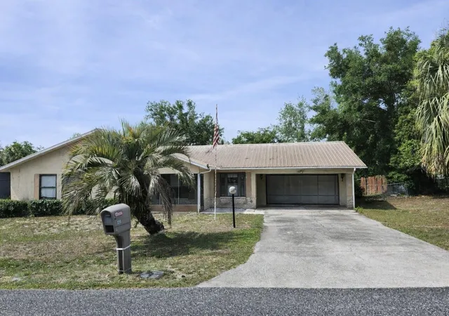 1st image of 555 Silver Course Cir, Ocala, FL 34472 | MLS# OM724233