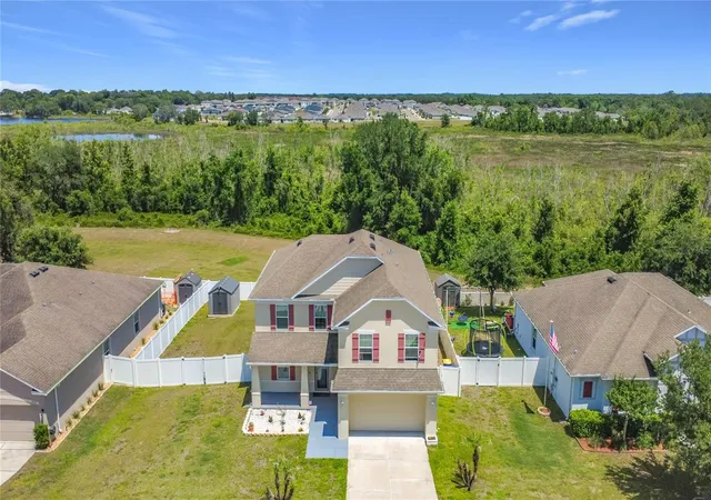 Photo 3 of Single family home for sale at 15523 Gemini Dr, Mascotte, FL 34753 | MLS# O6405661 | Listing updated on 2026-05-31
