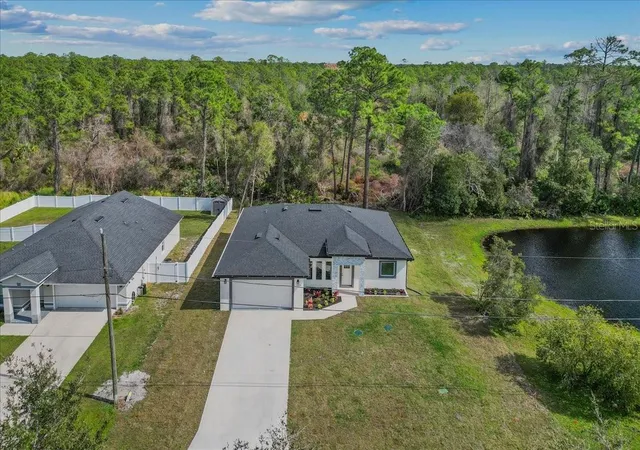 Photo 2 of Single family home for sale at 2875 E Slater Dr, Deltona, FL 32738 | MLS# O6405686 | Listing updated on 2026-08-30