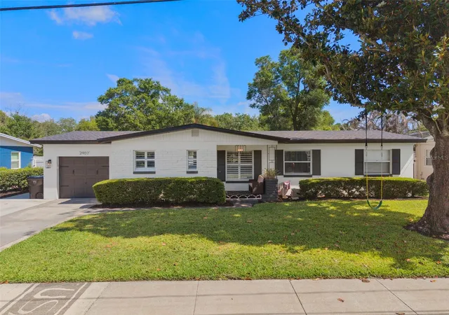 4th image of 2907 Vine St, Orlando, FL 32806 | MLS# O6405691