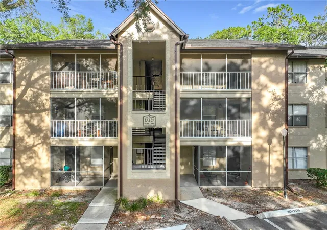 Homes for sale in Altamonte Springs, FL | 615 Dory Ln #303, Altamonte Springs, FL 32714 | MLS# O6405703