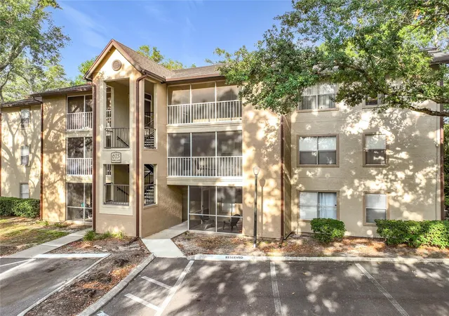 Homes for sale in Altamonte Springs, FL | 615 Dory Ln #303, Altamonte Springs, FL 32714 | MLS# O6405703