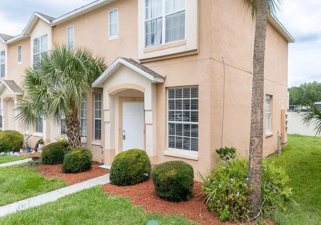 Homes for sale in Kissimmee, FL | 678 Captiva Cir, Kissimmee, FL 34741 | MLS# O6405706