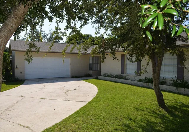 Photo 1 of Single family home for sale at 5060 Andrea Blvd, Orlando, FL 32807 | MLS# O6405712 | Listing updated on 2026-09-12
