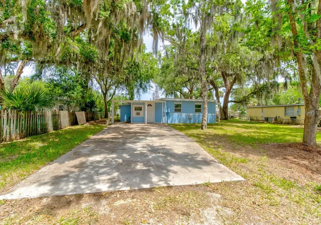 Photo 1 of Single family home for sale at 113 Fran Dr, New Smyrna Beach, FL 32168 | MLS# TB8506163 | Listing updated on 2026-09-09