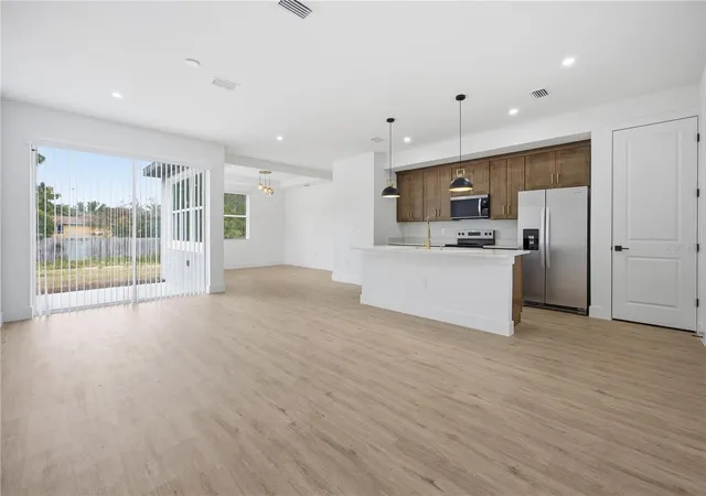 2nd image of 1 Oak Trl, Ocala, FL 34472 | MLS# OM724252