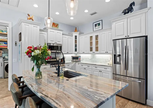 5th image of 112 S Florida Ave, Tarpon Springs, FL 34689 | MLS# TB8506182