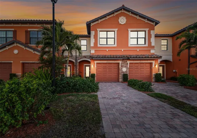 1st image of 20252 Lagente Cir, Venice, FL 34293 | MLS# TB8506190