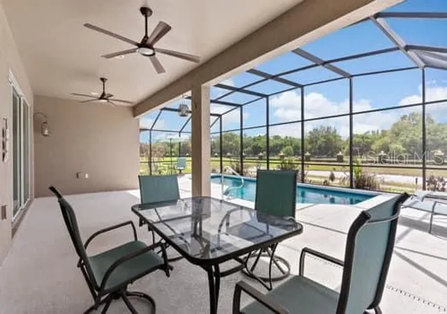 Photo 4 of Single family home for sale at 1108 Sawgrass Dr, Winter Haven, FL 33884 | MLS# S5149437 | Listing updated on 2026-05-14