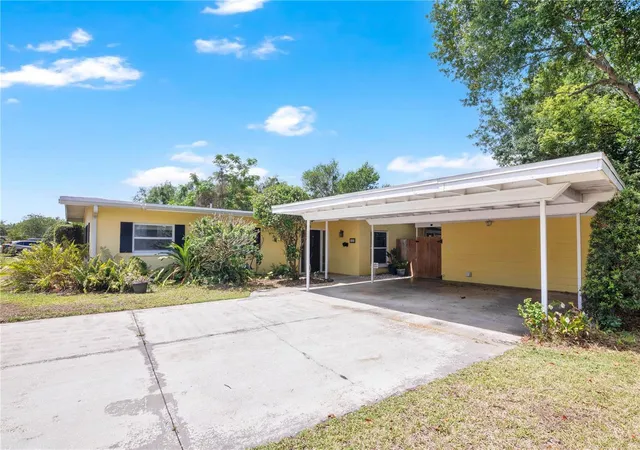 3rd image of 5020 Saint Marie Ave, Belle Isle, FL 32812 | MLS# O6405755
