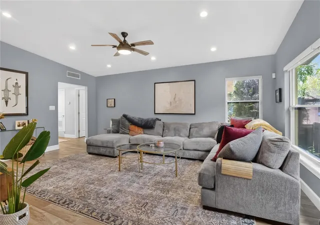 5th image of 5020 Saint Marie Ave, Belle Isle, FL 32812 | MLS# O6405755