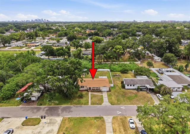 44th image of 2518 W North St, Tampa, FL 33614 | MLS# TB8506203