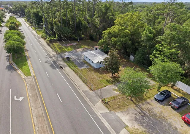 2nd image of 320 Hwy 466, Lady Lake, FL 32159 | MLS# OM724268