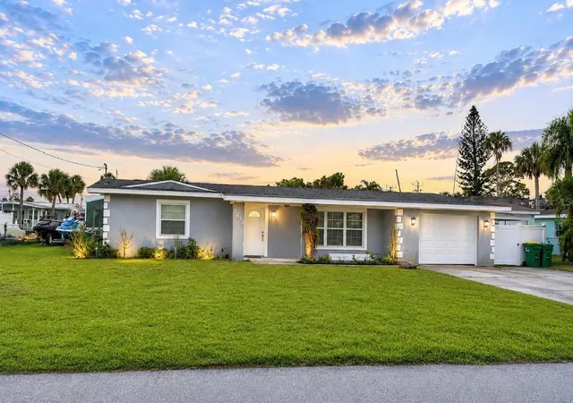 1st image of 1623 Wavecrest St, Merritt Island, FL 32952 | MLS# O6405780