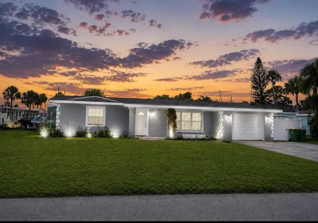 2nd image of 1623 Wavecrest St, Merritt Island, FL 32952 | MLS# O6405780