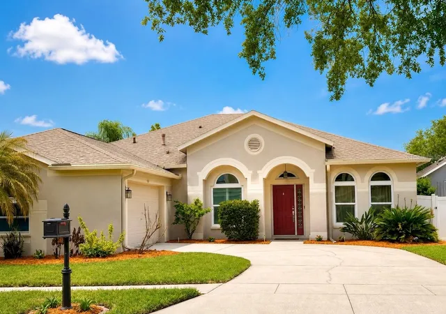 Photo 1 of Single family home for sale at 4303 Orange Ridge Ct, Valrico, FL 33596 | MLS# TB8506230 | Listing updated on 2026-09-17