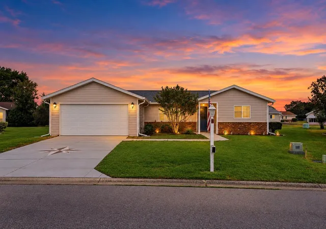 Single family home for sale at 17814 SE 107th Terrace, SUMMERFIELD, FL 34491 | MLS# G5112062