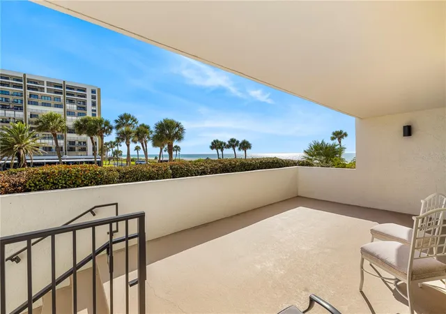 2nd image of 1460 Gulf Blvd, CLEARWATER BEACH, FL 33767