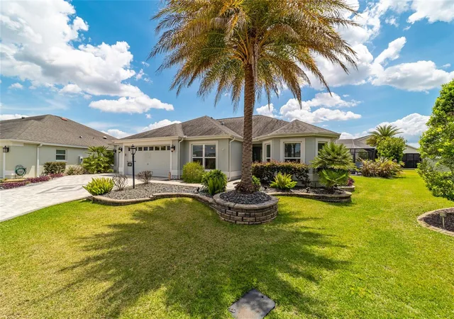 4th image of 3285 Dressendorfer Dr, The Villages, FL 32163 | MLS# OM724285