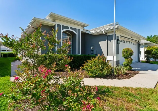 3rd image of 14468 Middle Fairway Dr, Spring Hill, FL 34609 | MLS# W7885563