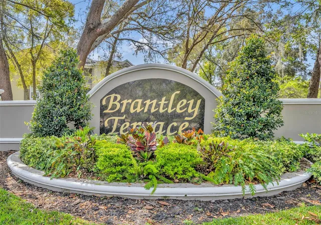 Photo 3 of Condo for sale at 582 Brantley Ter Way #304, Altamonte Springs, FL 32714 | MLS# V4948962 | Listing updated on 2026-09-01