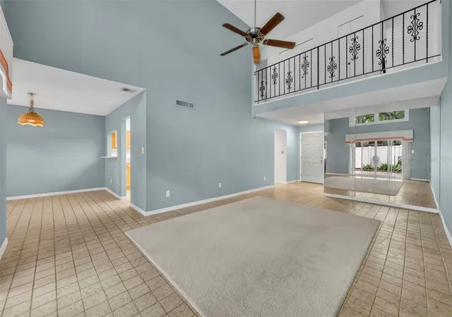 Photo 4 of Condo for sale at 497 Oak Hvn Dr #497, Altamonte Springs, FL 32701 | MLS# O6405864 | Listing updated on 2026-10-01