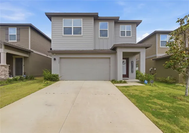 Photo 3 of Single family home for sale at 1794 Sundance Chase Rd, Minneola, FL 34715 | MLS# O6405865 | Listing updated on 2026-09-07