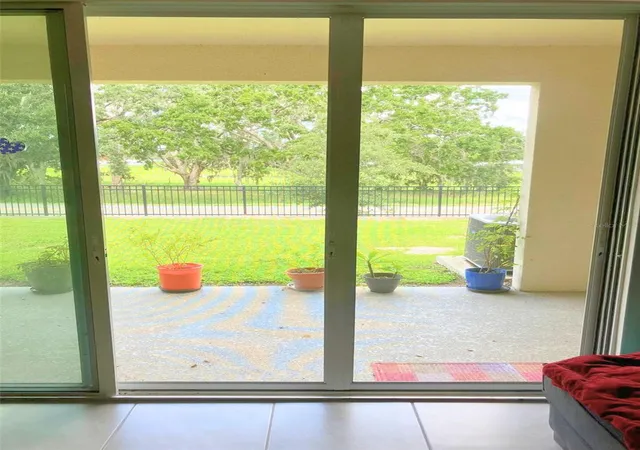 4th image of 305 Feltrim Reserve Blvd, Davenport, FL 33837 | MLS# O6405882