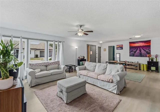 Listing Photo 4 - Condo for sale in building located at 1489 Magellan Cir, Orlando, FL 32818 - Unit #603