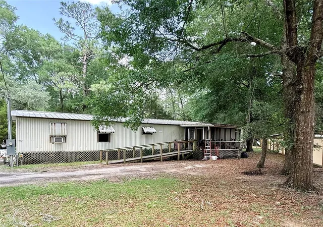 Homes for sale in Williston, FL | 4667 Ne 140th Ct, Williston, FL 32696 | MLS# GC540166