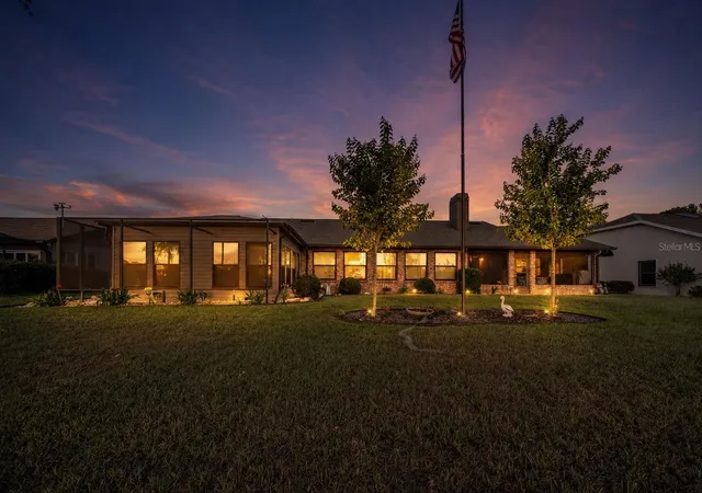 Photo 3 of Single family home for sale at 6219 Huntington Dr, Zephyrhills, FL 33542 | MLS# TB8506321 | Listing updated on 2026-08-05