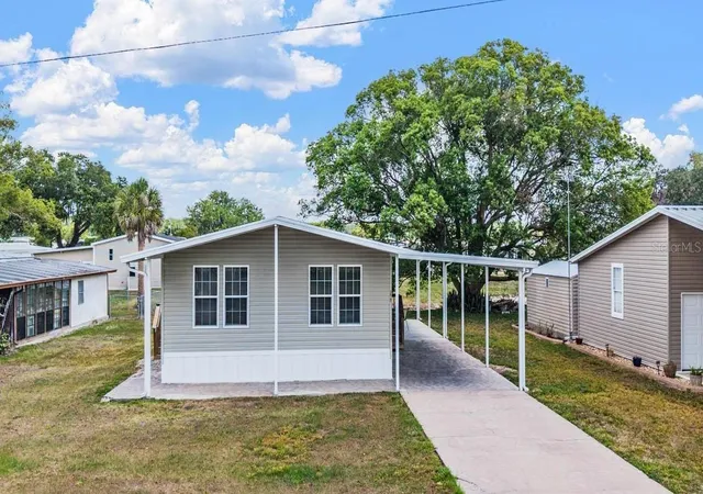 Manufactured home for sale at 36747 Lakewood Dr, ZEPHYRHILLS, FL 33542 | MLS# TB8506333 | Listing updated on 2026-10-07