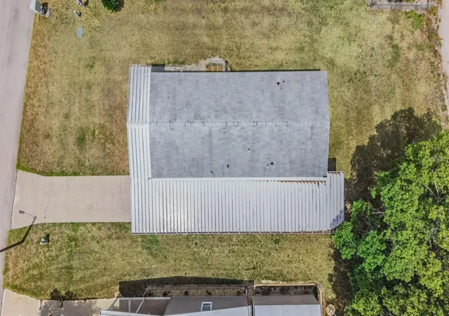 Manufactured home for sale at 36747 Lakewood Dr, ZEPHYRHILLS, FL 33542 | MLS# TB8506333 | Listing updated on 2026-10-07
