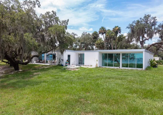 3rd image of 2600 Fort Lane Rd, Geneva, FL 32732 | MLS# O6405908