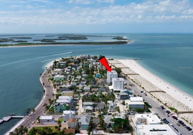 5th image of 403 Gulf Wy #601, St Pete Beach, FL 33706 | MLS# TB8506342