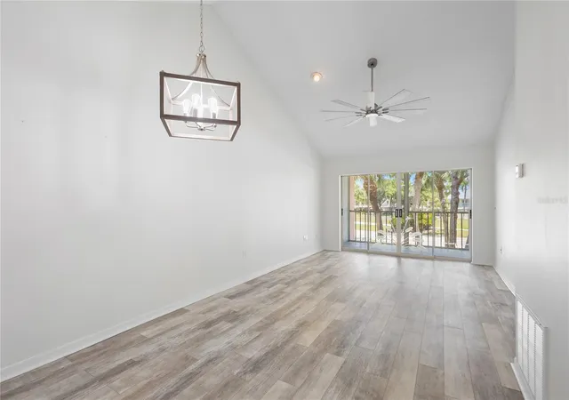 4th image of 436 Cerromar Ln, Venice, FL 34293