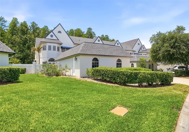 Homes for sale in Lutz, FL | 18740 Wimbledon Cir, Lutz, FL 33558 | MLS# TB8506359